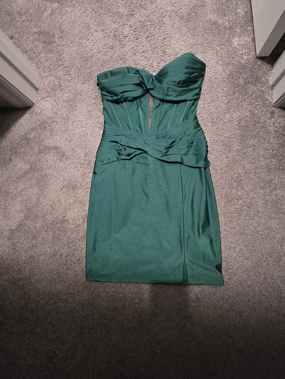 Strapless Emerald Green Cocktail Dress